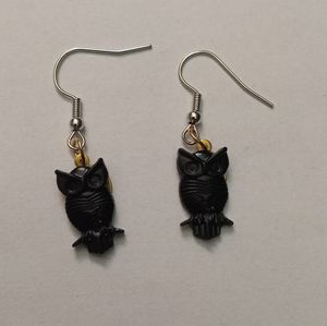 hand crafted New matte black owl statement earrings
